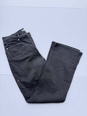 Levi's Perfectly Slimming 512 Bootcut Black Jeans Size 12
